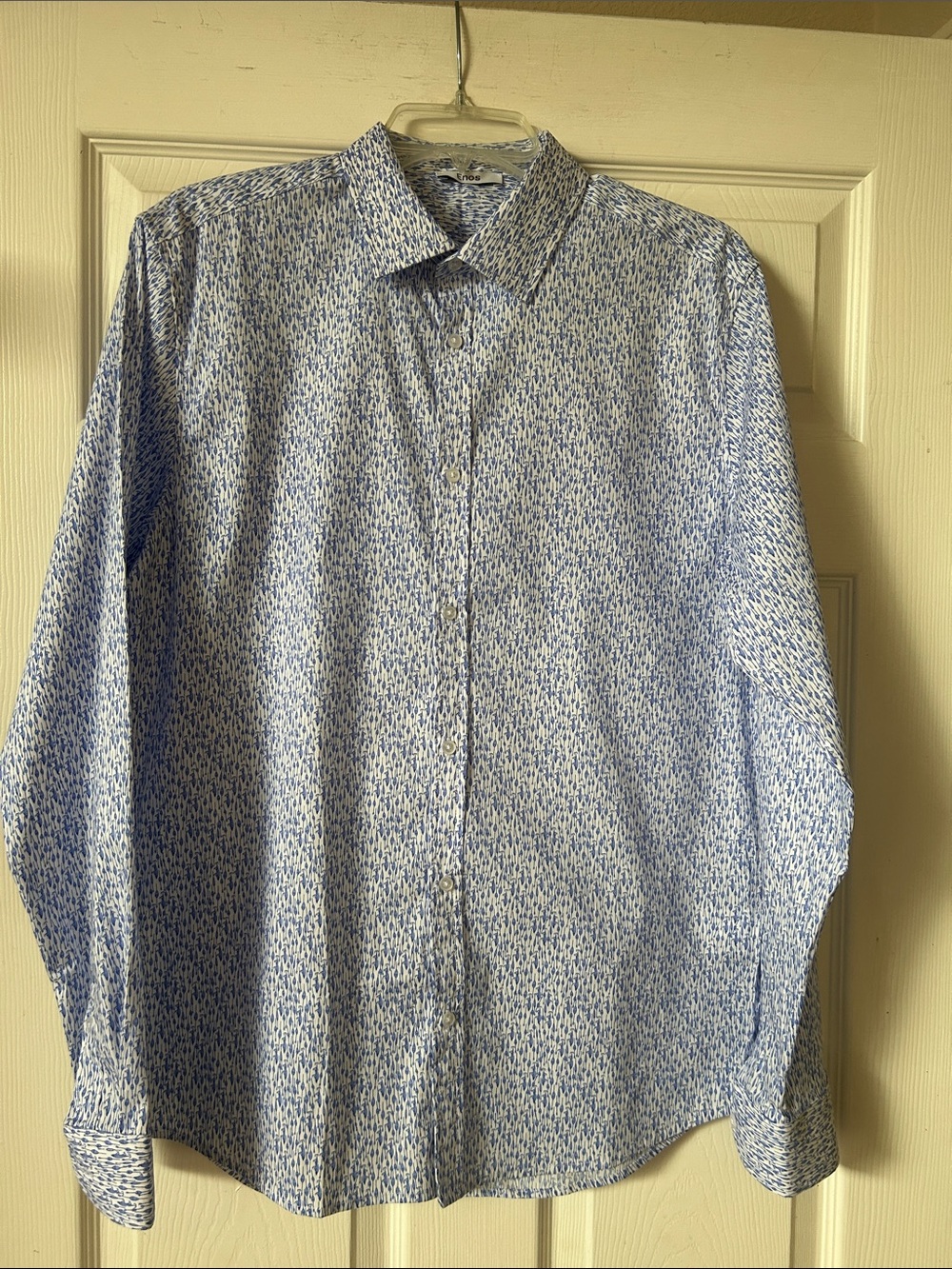 Italian Mens shirt , long sleeve, button cuffs